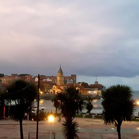 Apartamento La Escalerona Con Vistas Al Mar Leilighet Gijón Eksteriør bilde