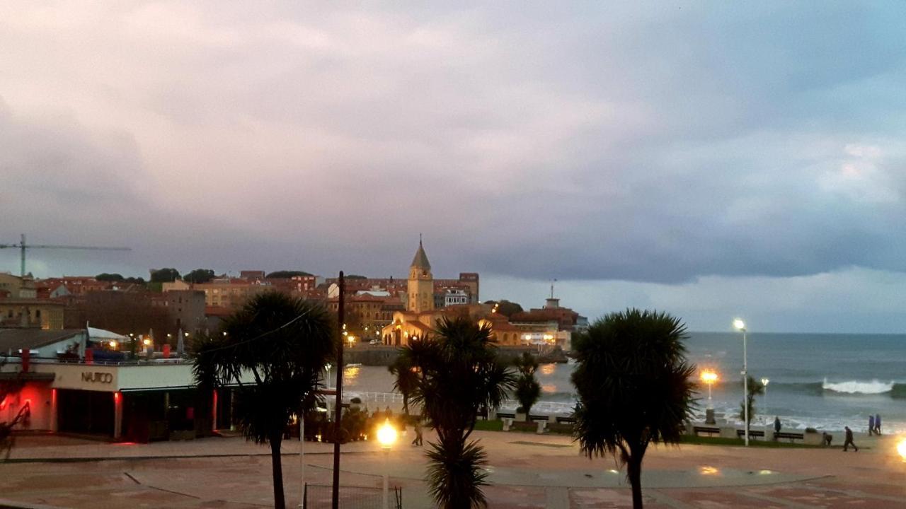 Apartamento La Escalerona Con Vistas Al Mar Leilighet Gijón Eksteriør bilde